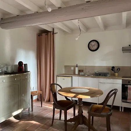 Casa de hóspedes Petite Maison Pleine De Charme