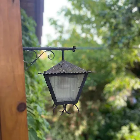 Petite Maison Pleine De Charme